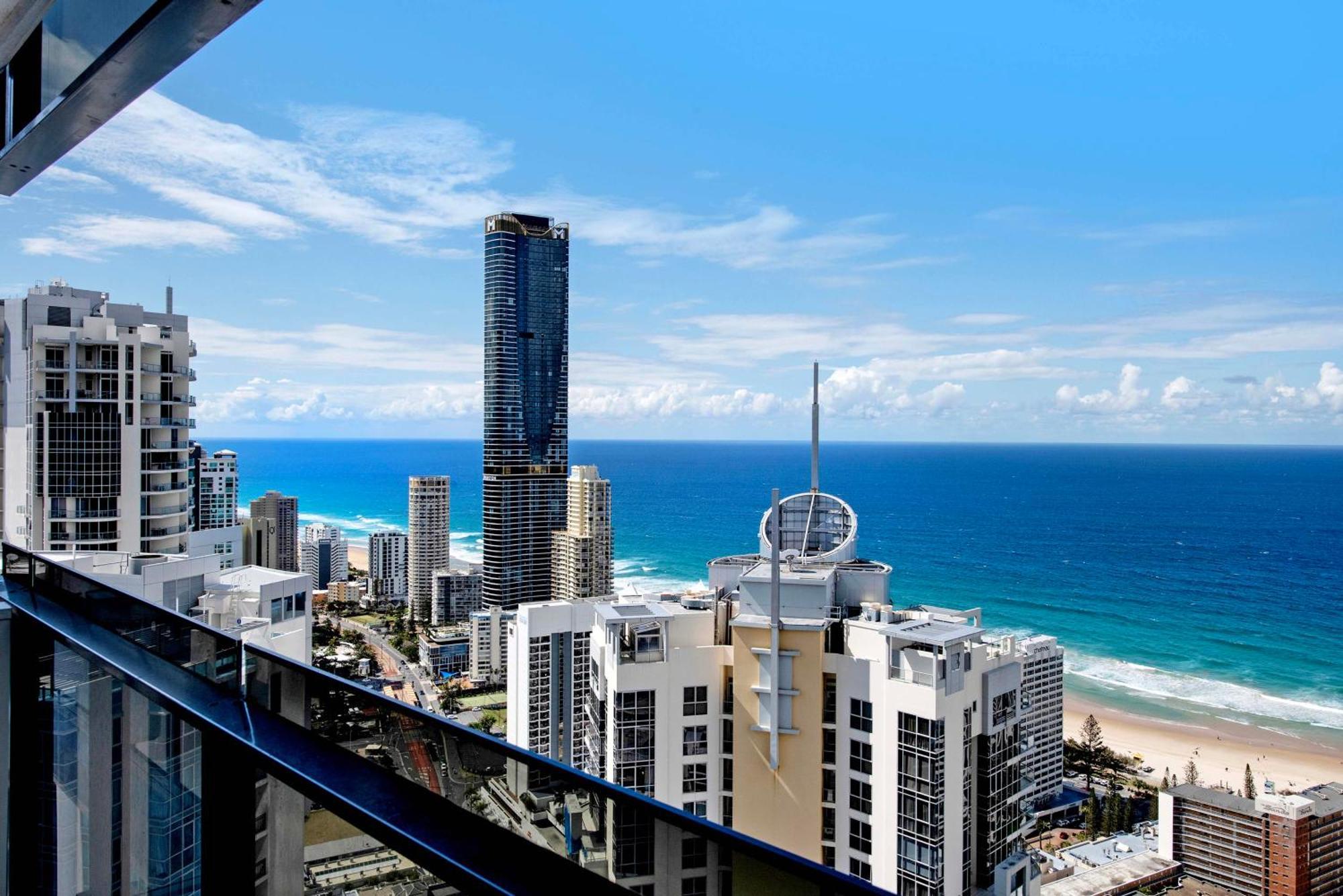 Circle On Cavill - Self Contained & Privately Managed Apartments - Wow Stay Gold Coast Exterior foto